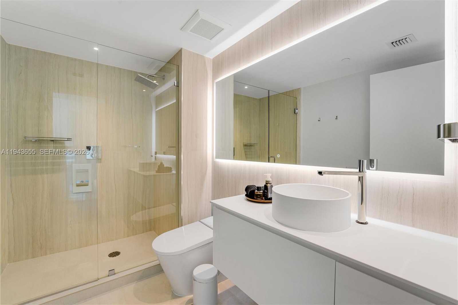 Small Image of 3301 NORTH EAST 183RD ST #3101, Aventura Number 20