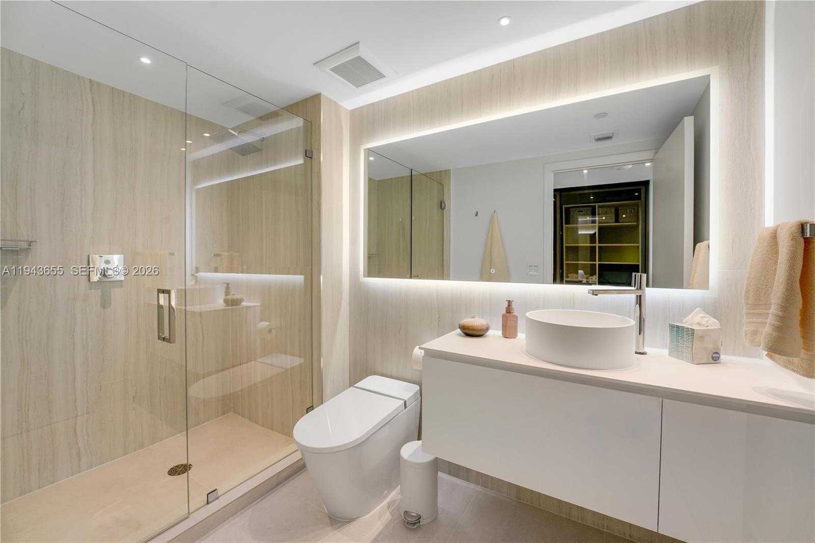 Small Image of 3301 NORTH EAST 183RD ST #3101, Aventura Number 27