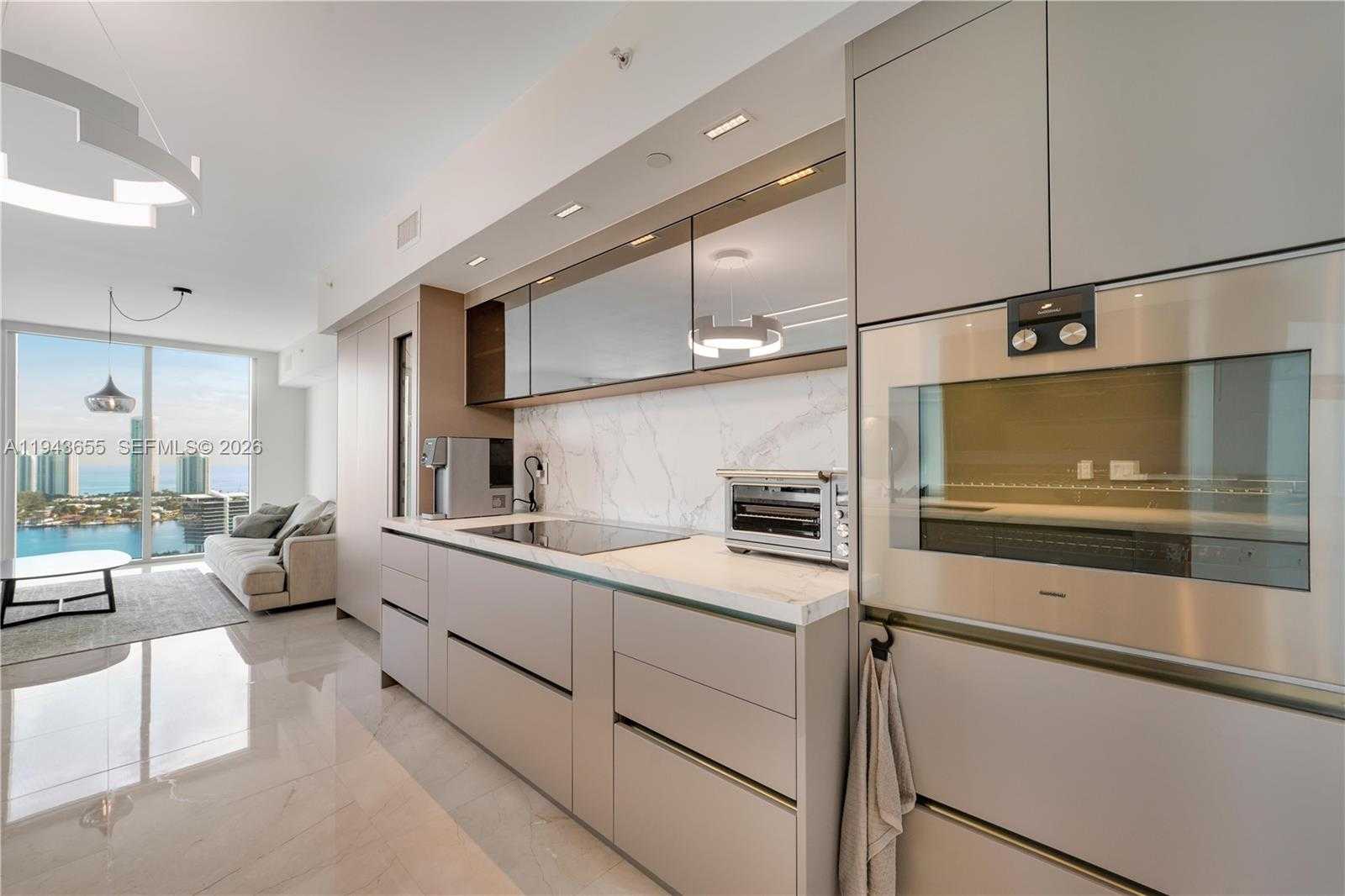 Small Image of 3301 NORTH EAST 183RD ST #3101, Aventura Number 40