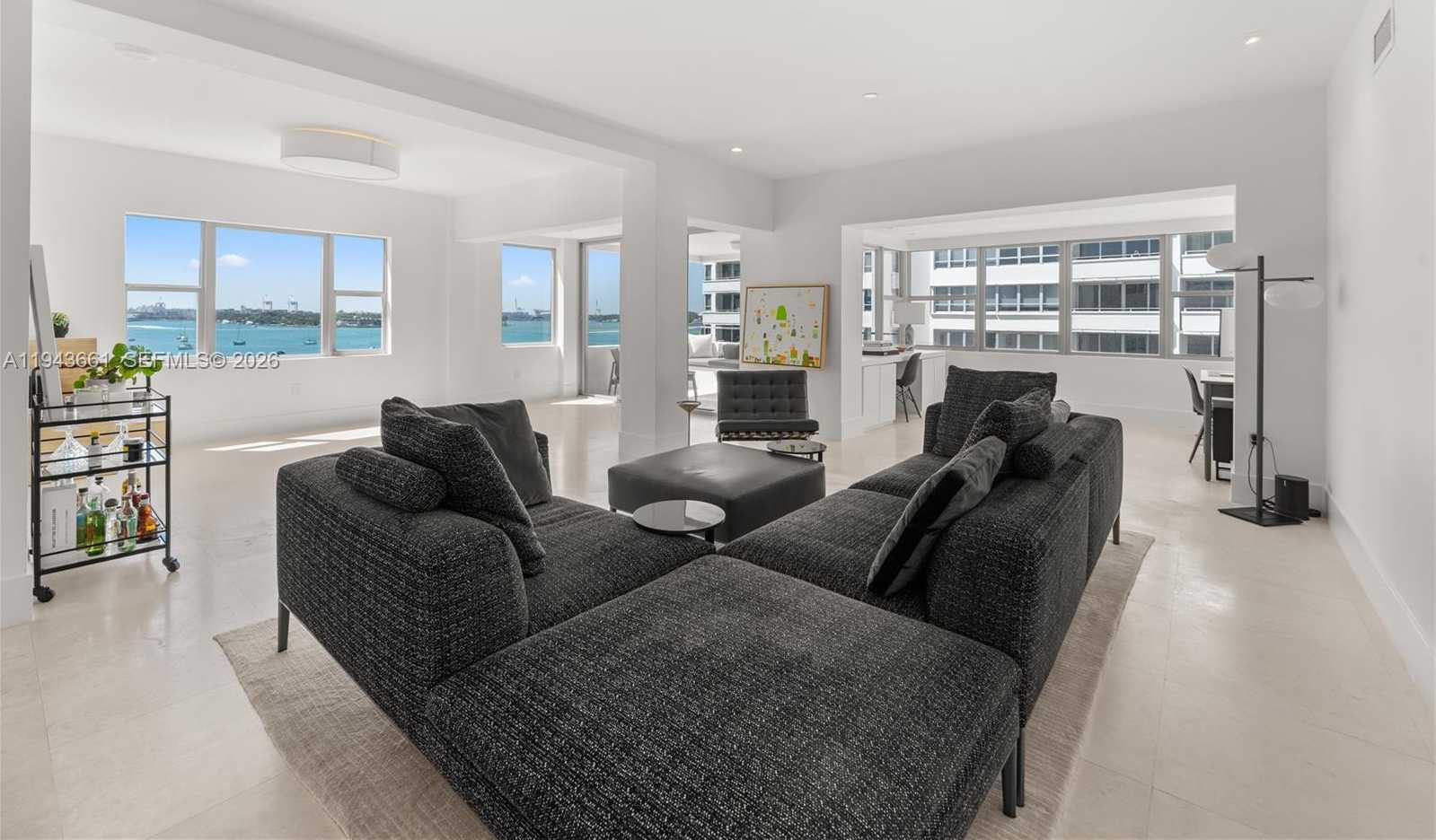 Small Image of 16 ISLAND AVE #7D, Miami Beach Number 3