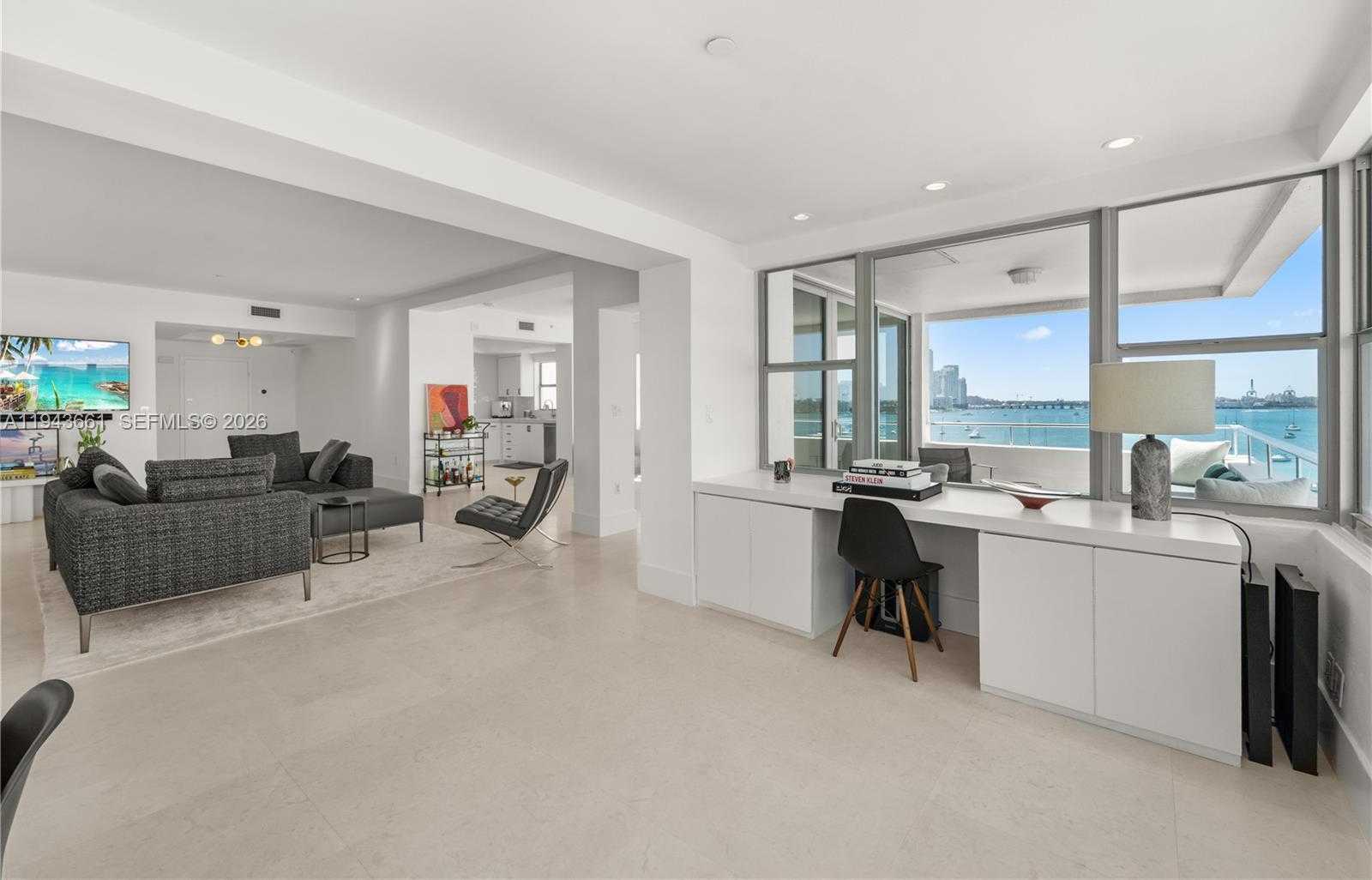 Small Image of 16 ISLAND AVE #7D, Miami Beach Number 4