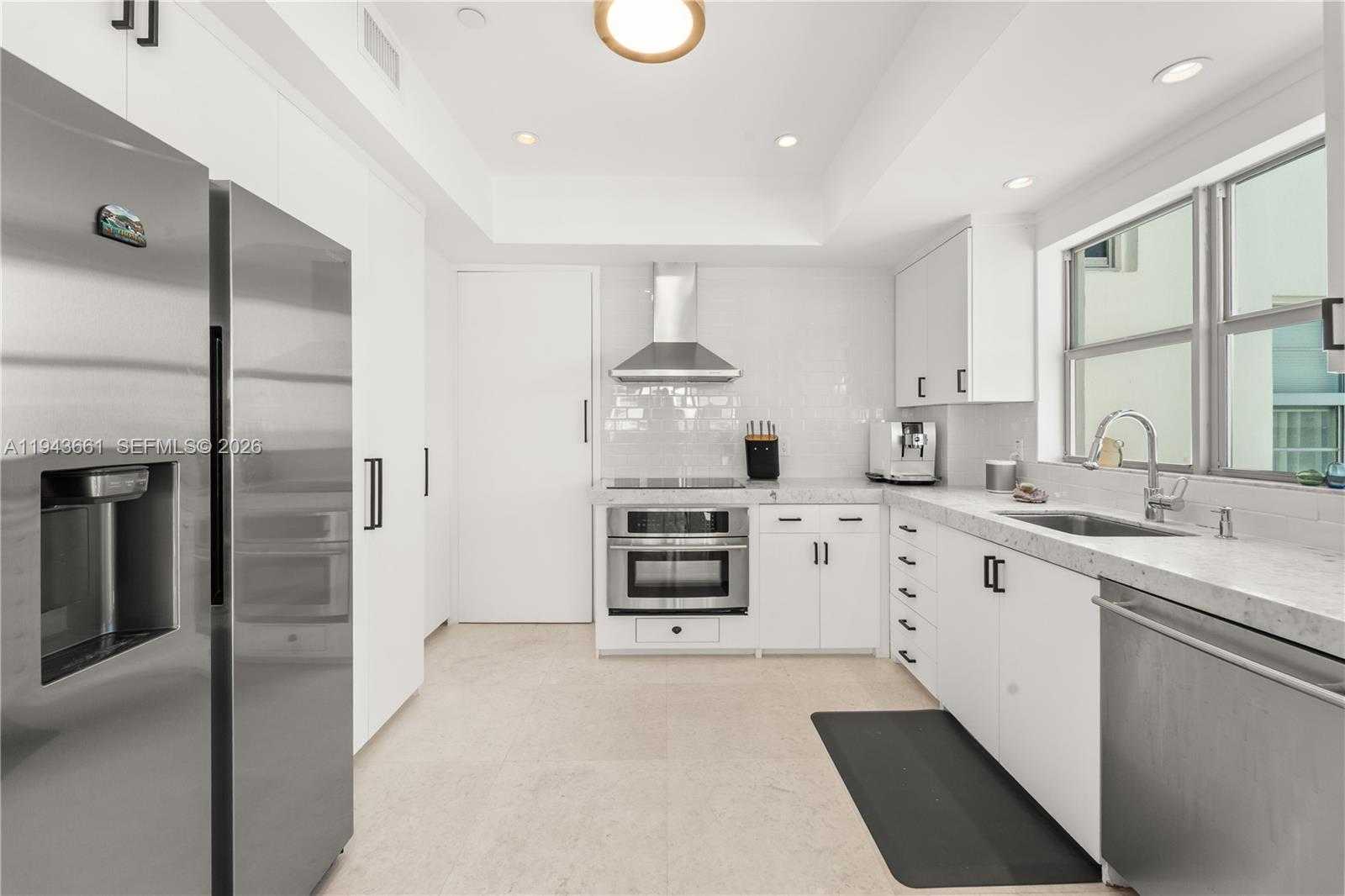 Small Image of 16 ISLAND AVE #7D, Miami Beach Number 9