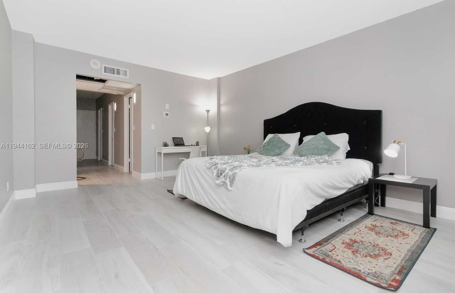 Small Image of 19370 COLLINS AVE #227, Sunny Isles Beach Number 6