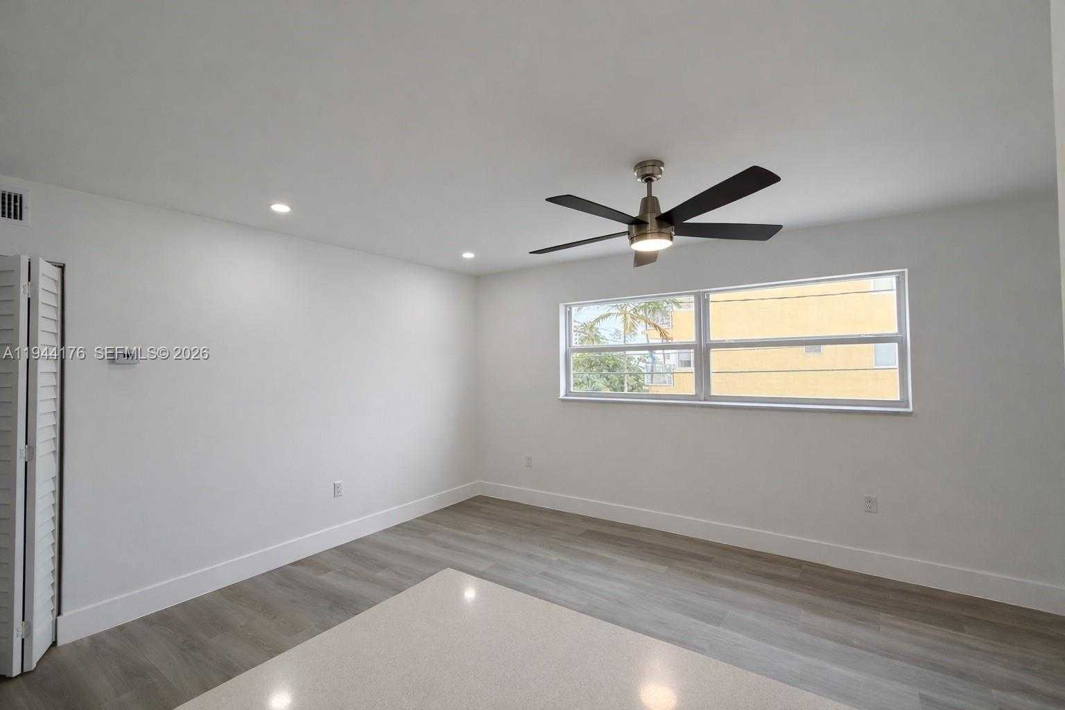 Small Image of 363 WASHINGTON AVE #35, Miami Beach Number 4