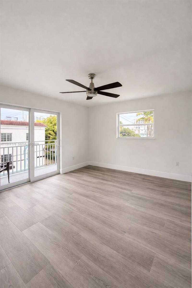 Small Image of 363 WASHINGTON AVE #35, Miami Beach Number 7