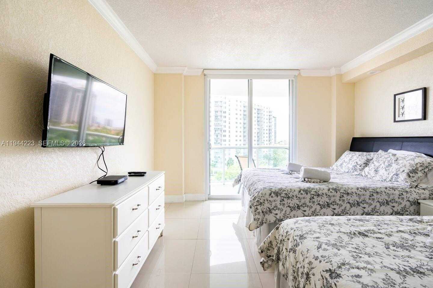 Small Image of 19370 COLLINS AVE #716, Sunny Isles Beach Number 14