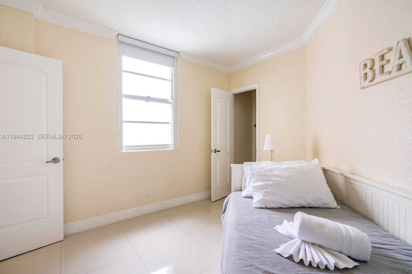 Small Image of 19370 COLLINS AVE #716, Sunny Isles Beach Number 17