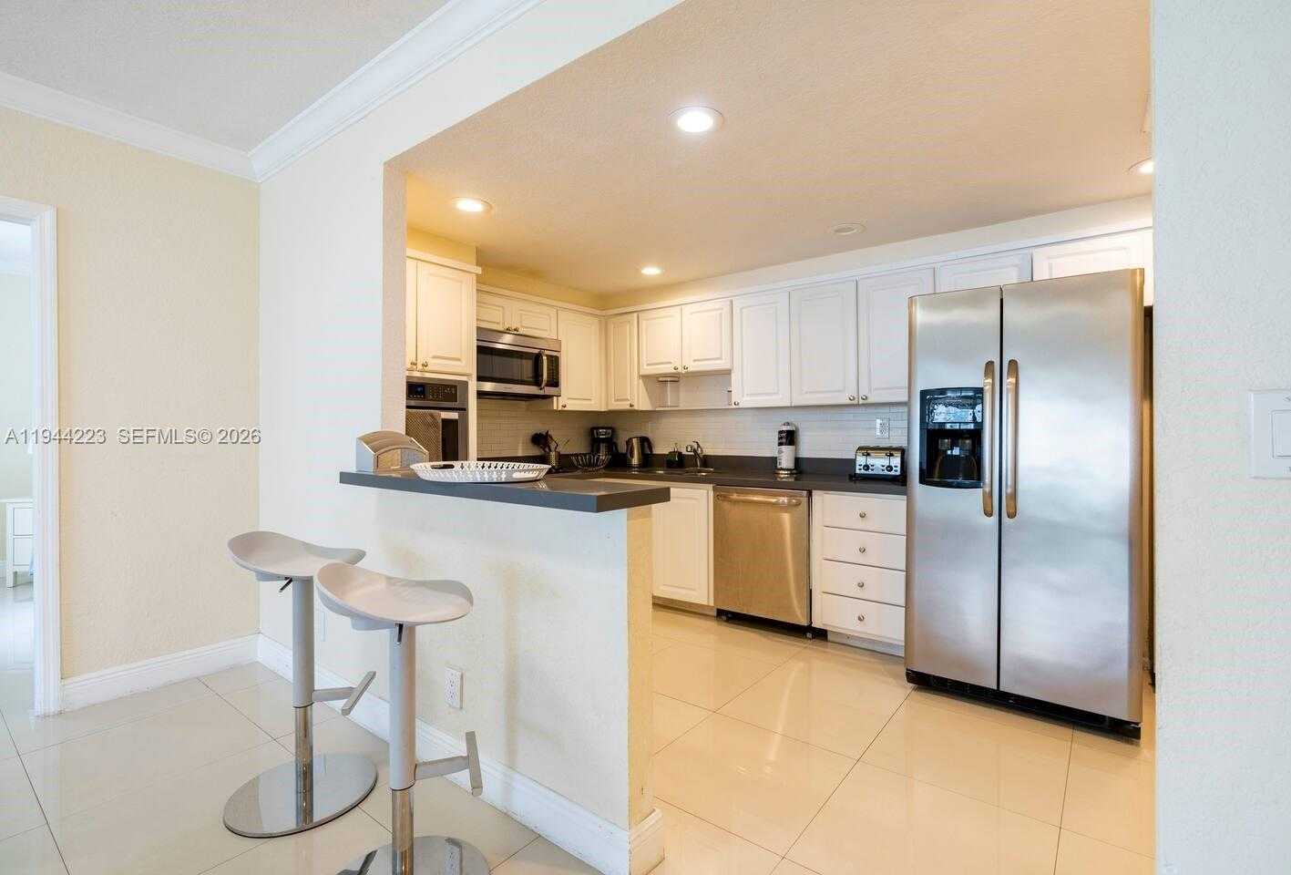 Small Image of 19370 COLLINS AVE #716, Sunny Isles Beach Number 5
