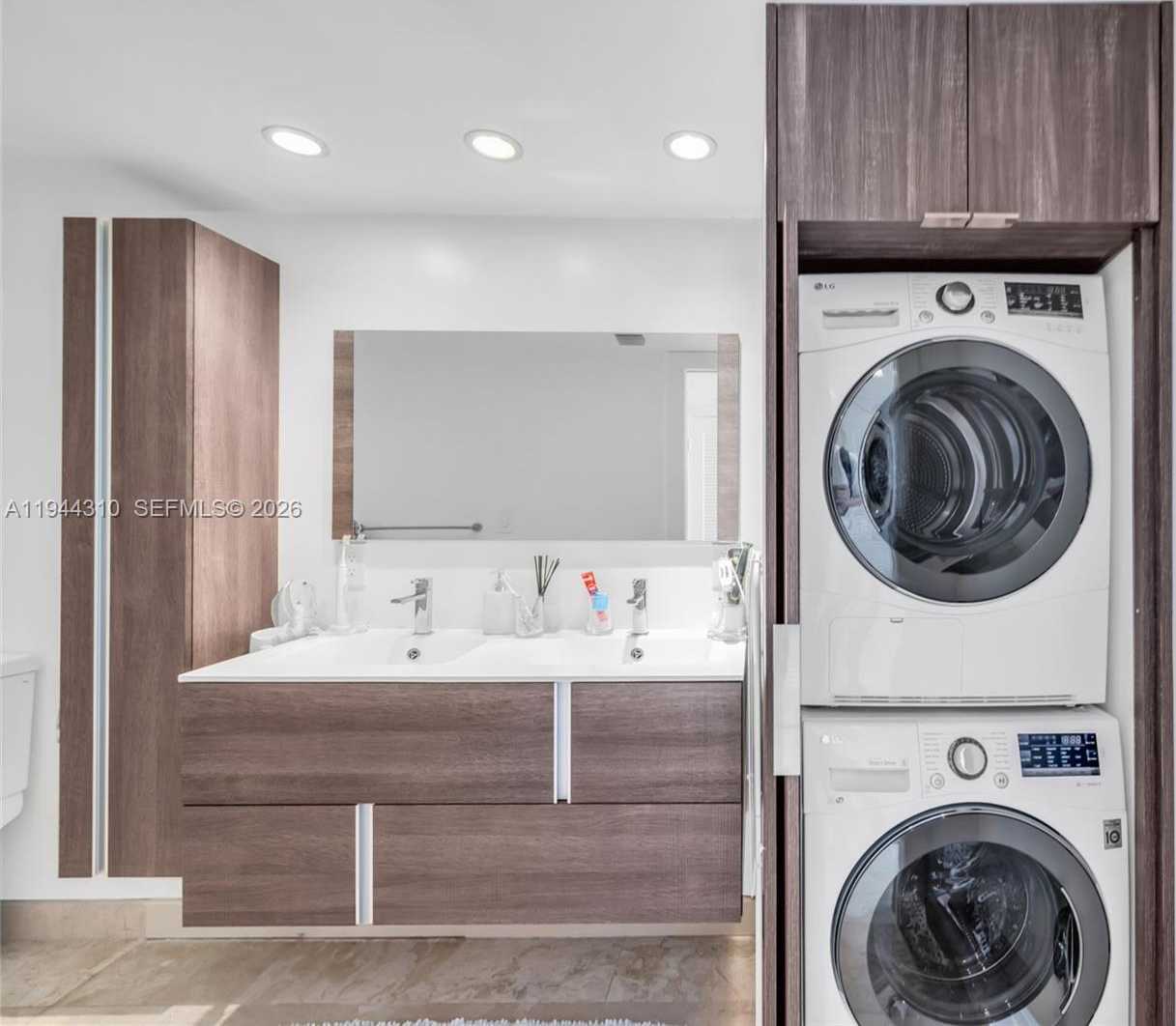 Small Image of 11 ISLAND AVE #411, Miami Beach Number 17