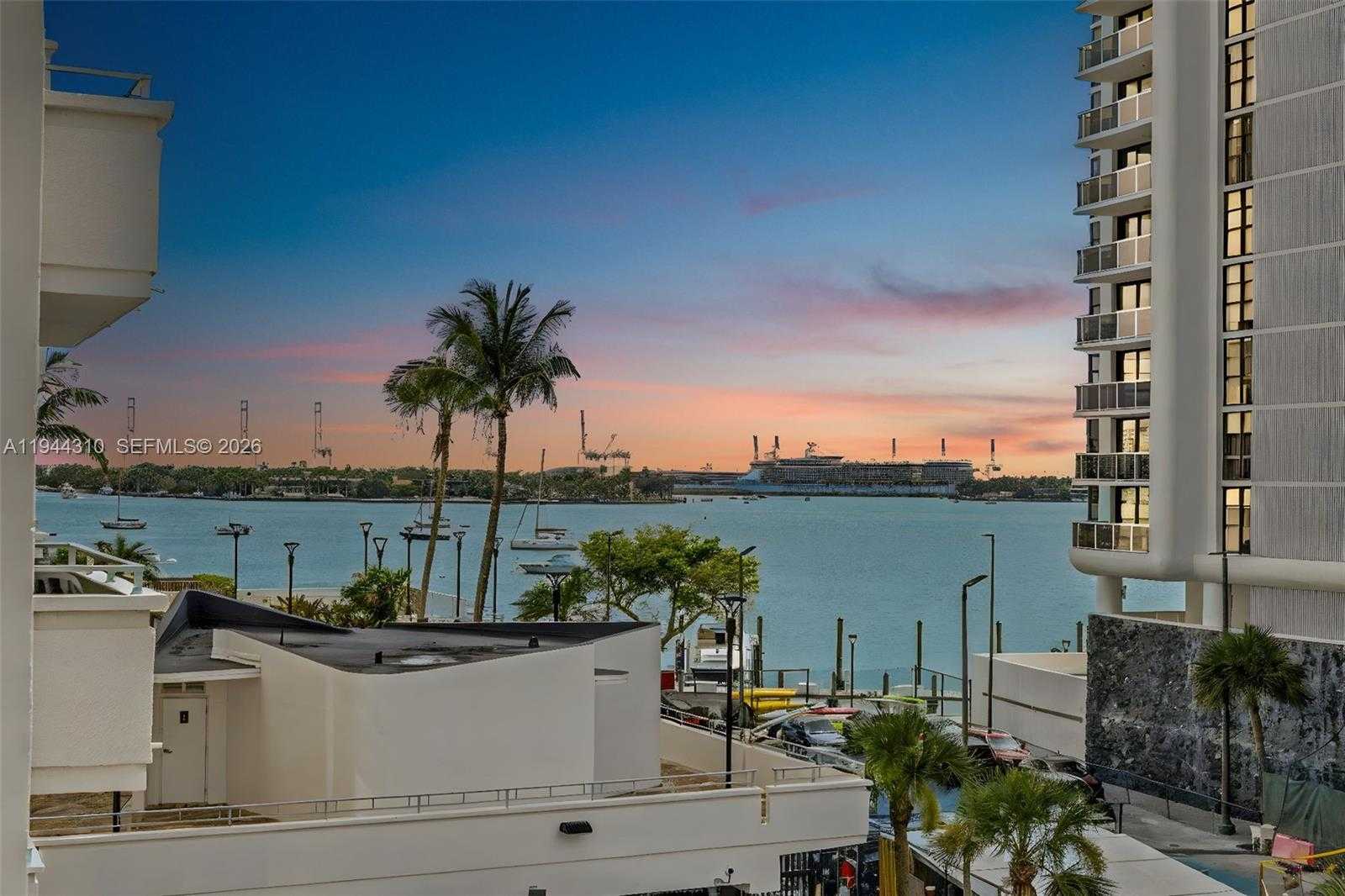 Small Image of 11 ISLAND AVE #411, Miami Beach Number 5