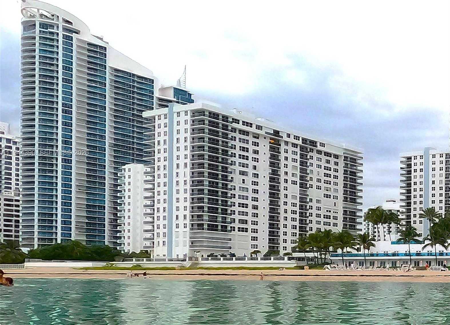 Small Image of 2751 SOUTH OCEAN DR #1106S, Hollywood Number 1