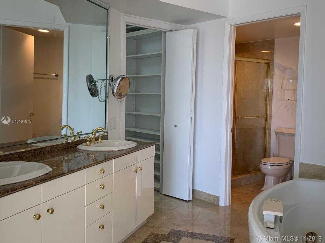 Small Image of 19333 Collins Ave, Sunny Isles Beach, FL 33160, USA Number 13