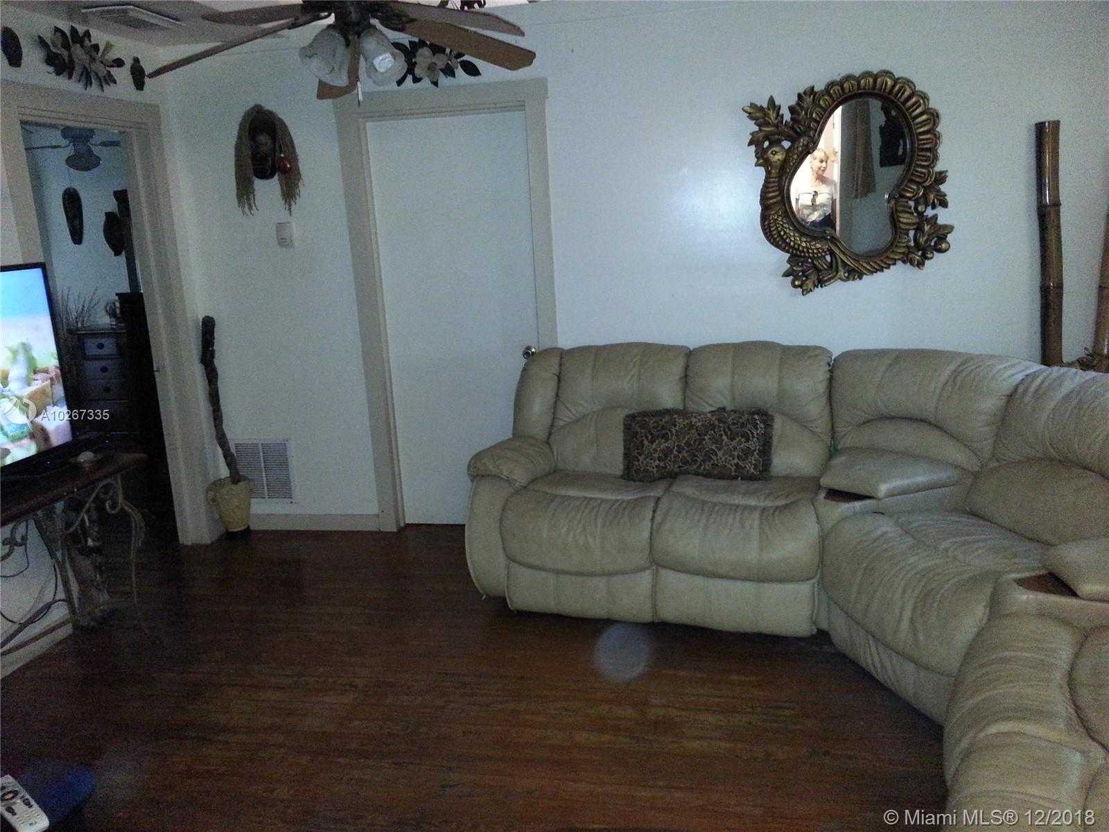 Small Object Image