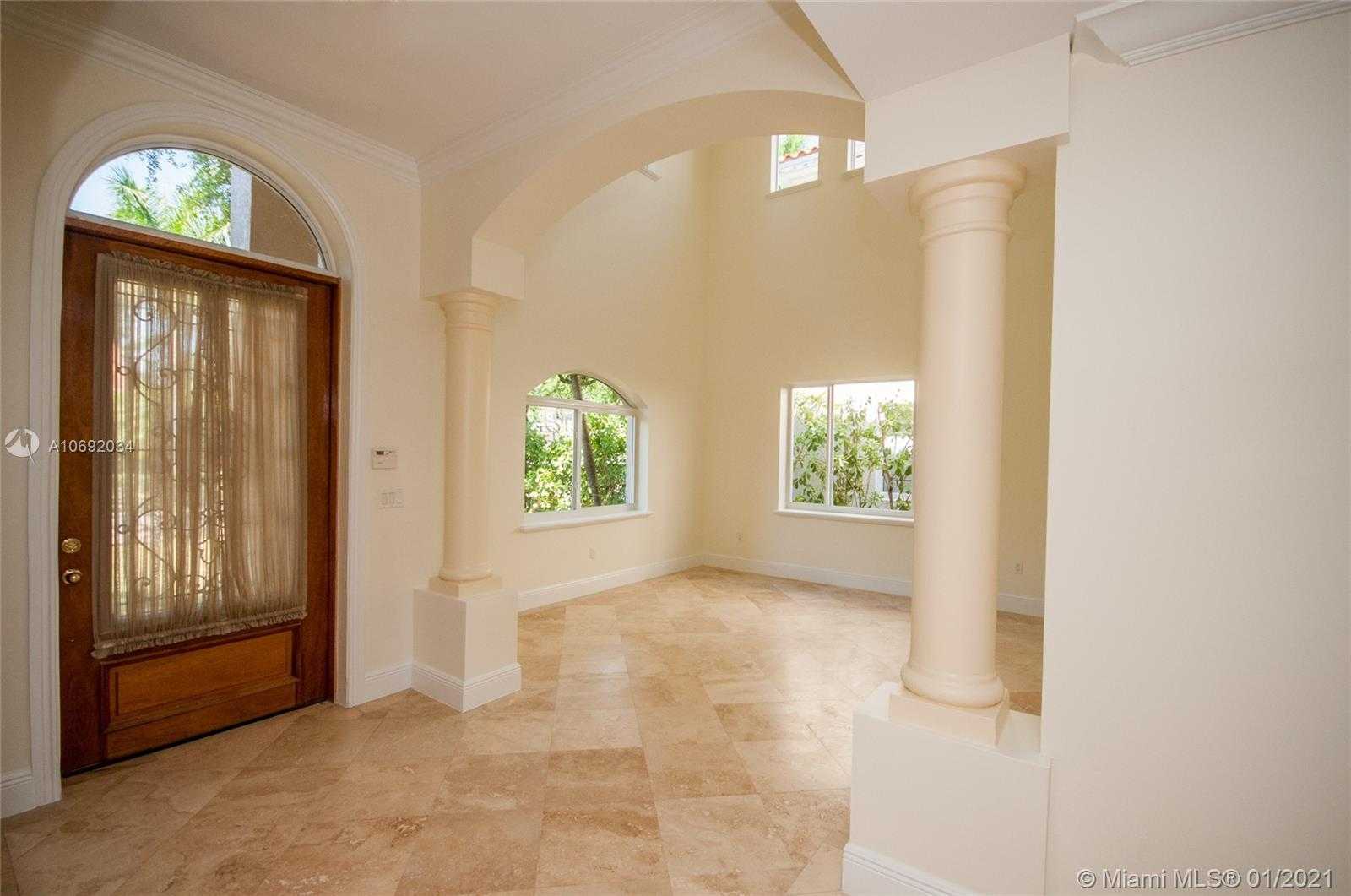 Small Image of 1650 Micanopy Ave, Miami, FL 33133, USA Number 28