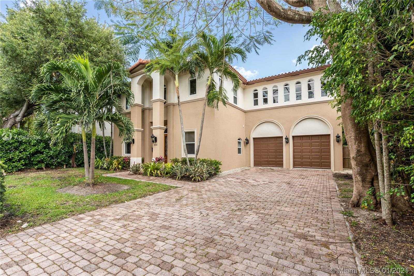 Small Image of 1650 Micanopy Ave, Miami, FL 33133, USA Number 4