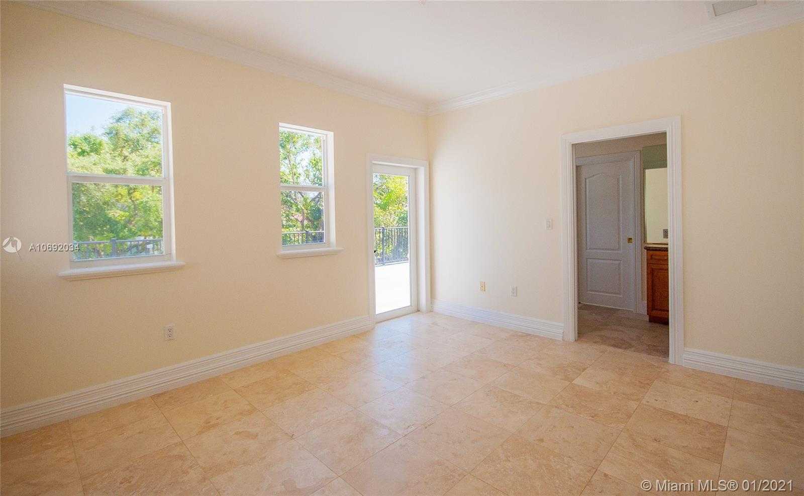 Small Image of 1650 Micanopy Ave, Miami, FL 33133, USA Number 50