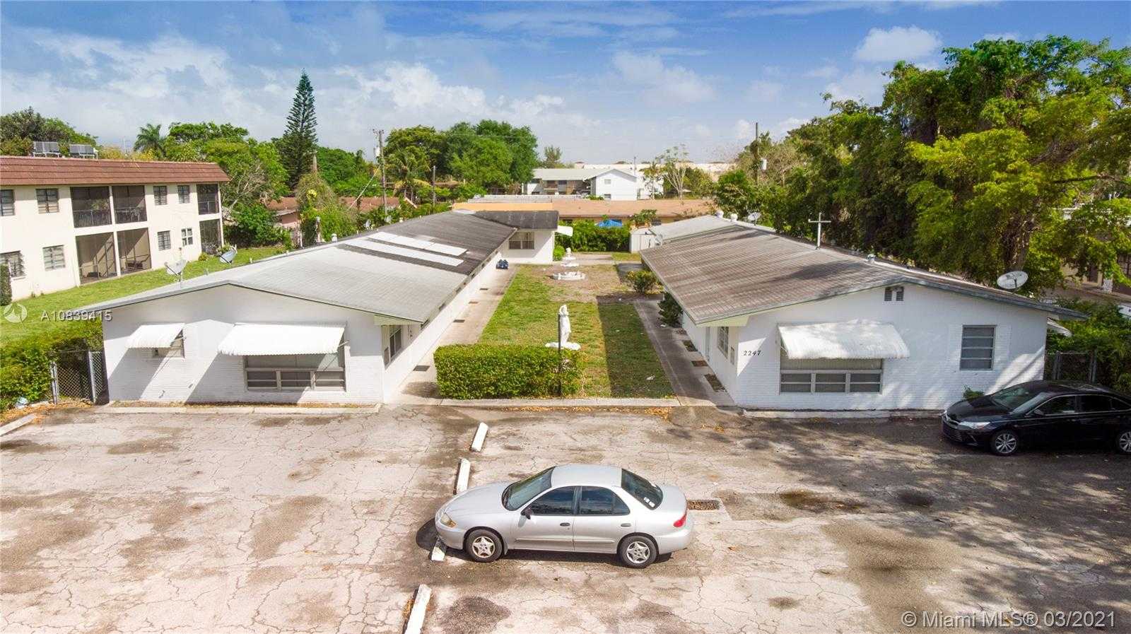 Small Image of 2247 TAYLOR ST #8, Hollywood Number 16