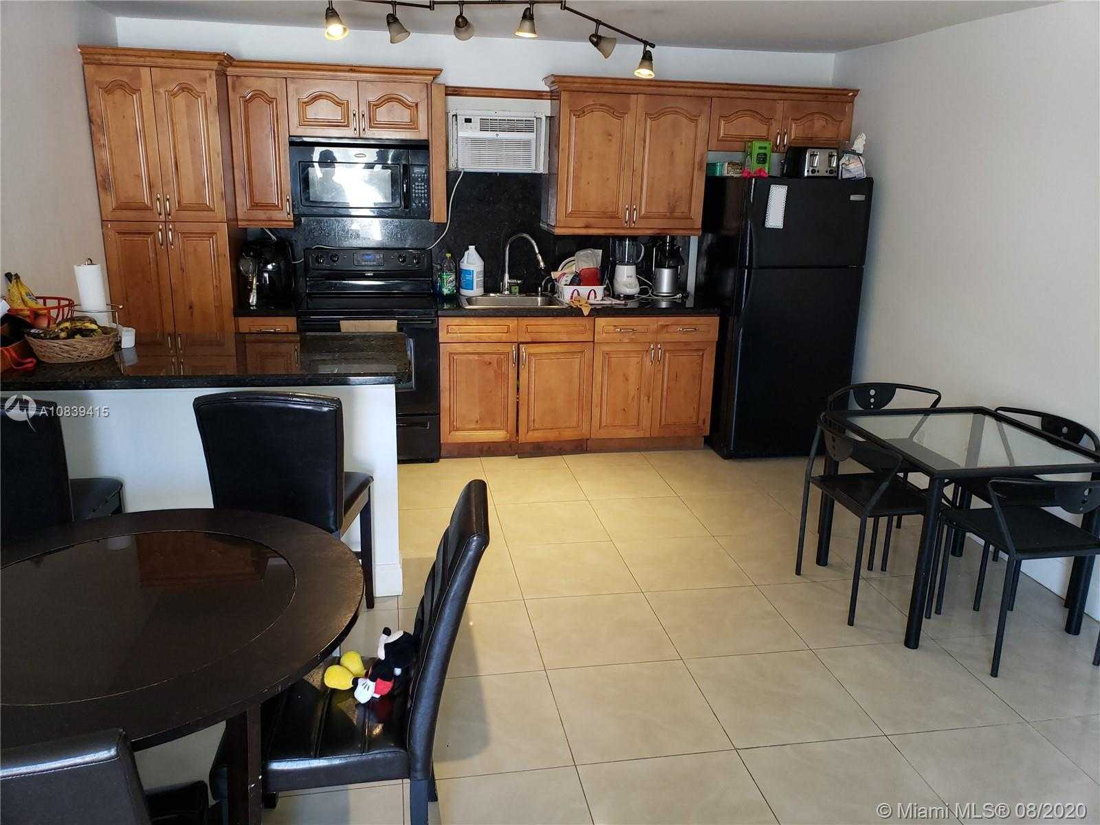 Small Image of 2247 TAYLOR ST #8, Hollywood Number 3