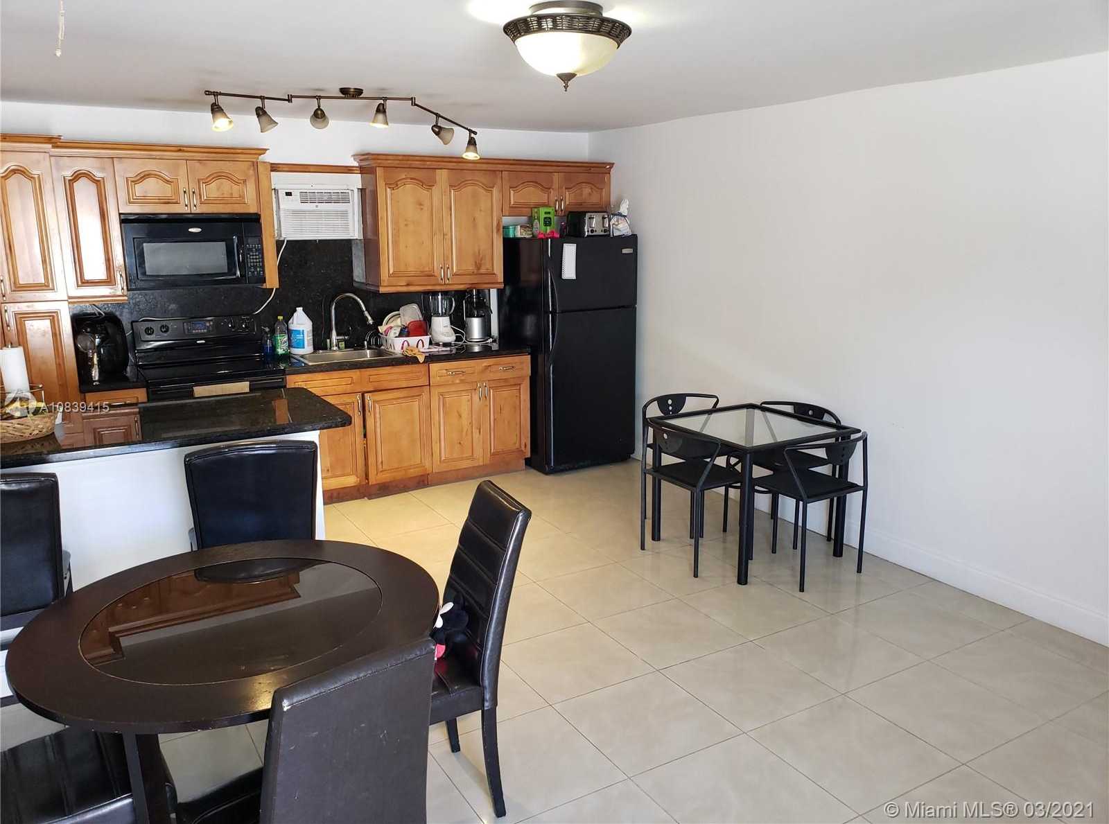 Small Image of 2247 TAYLOR ST #8, Hollywood Number 4