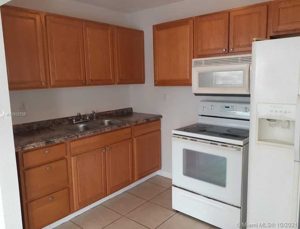Small Image of 430 NORTH WEST 32ND PL #6, Miami Number 3