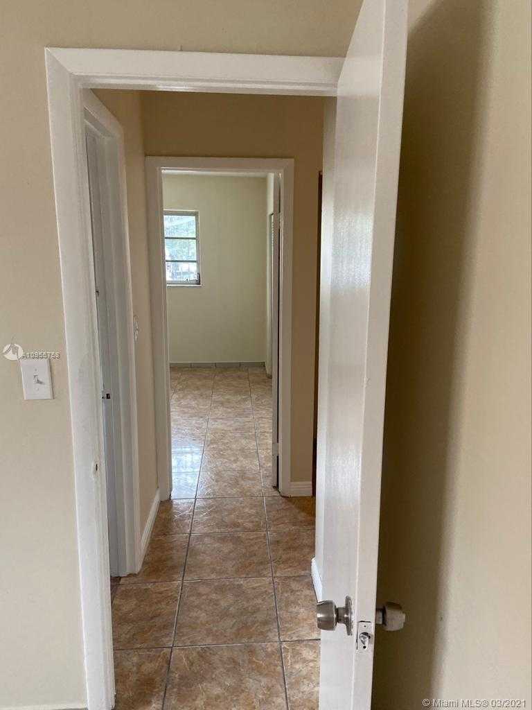 Small Image of 430 NORTH WEST 32ND PL #6, Miami Number 5