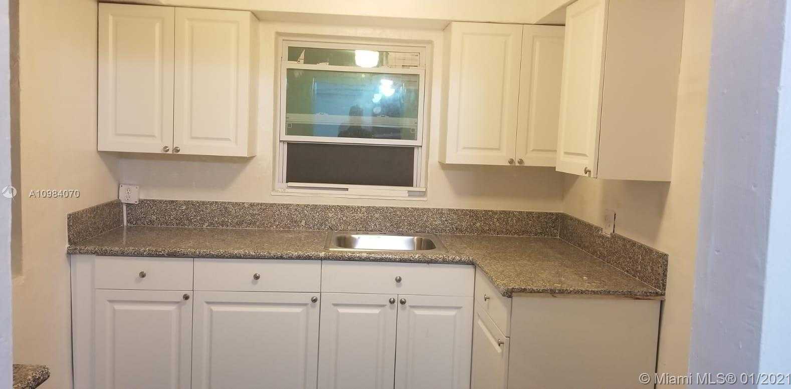 Small Image of 10 NORTH WEST 28TH WAY, Fort Lauderdale Number 2