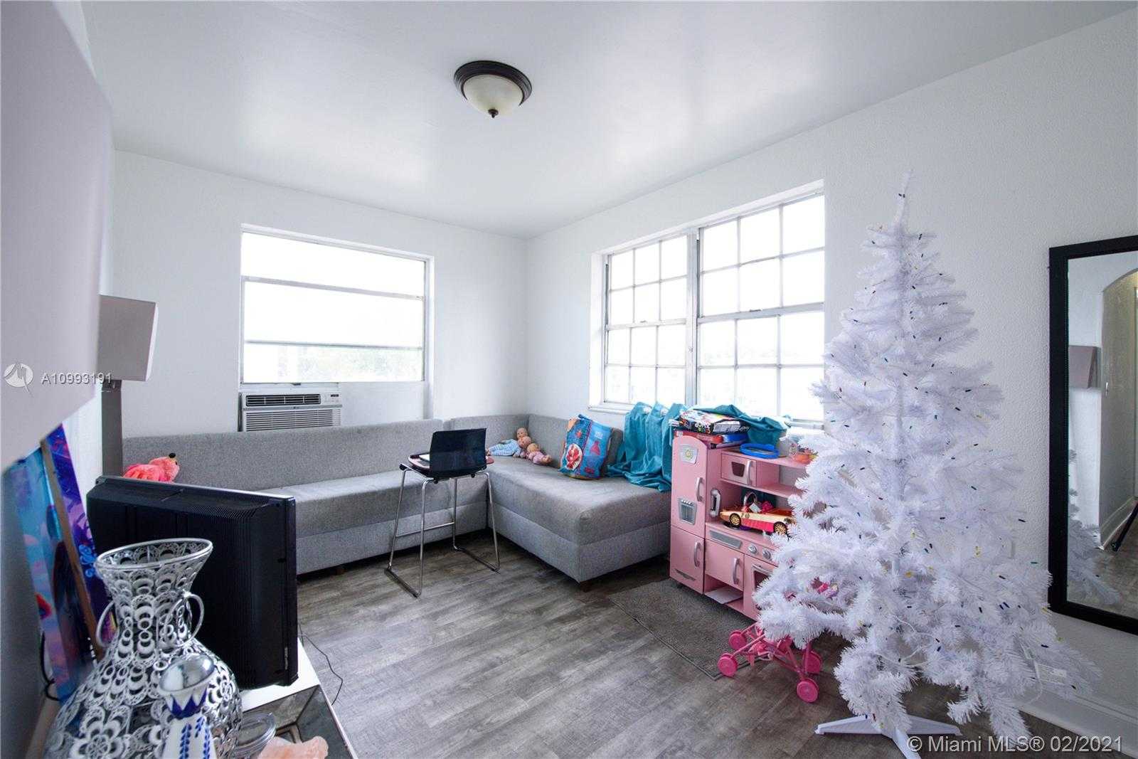 Small Image of 322 SOUTH WEST 17TH AVE #8, Miami Number 20