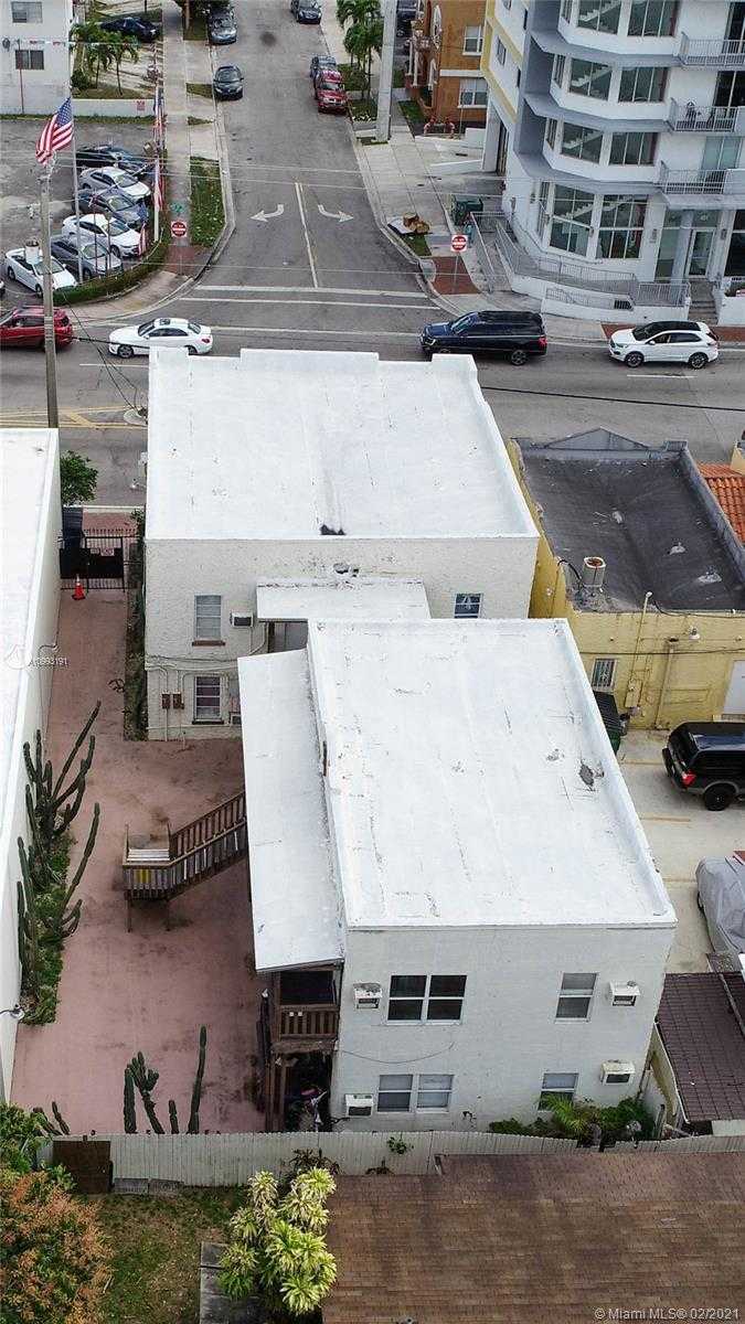 Small Image of 322 SOUTH WEST 17TH AVE #8, Miami Number 3