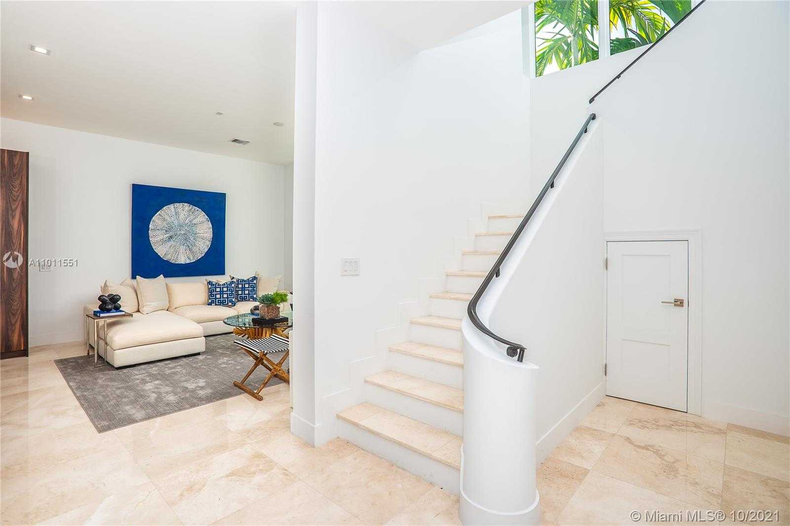 Small Image of 3400 PONCE DE LEON BLVD #3, Coral Gables Number 12