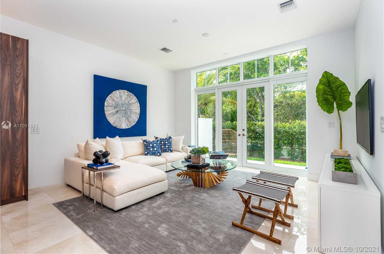 Small Image of 3400 PONCE DE LEON BLVD #3, Coral Gables Number 8