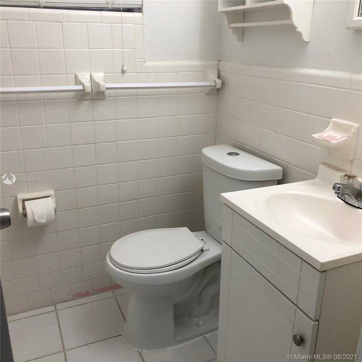 Small Image of 624 NORTH J ST #3, Lake Worth Number 29