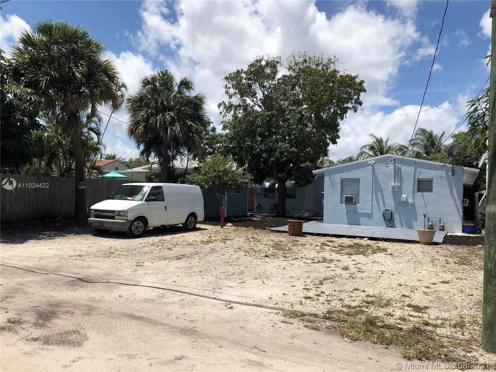 Small Image of 624 NORTH J ST #3, Lake Worth Number 36