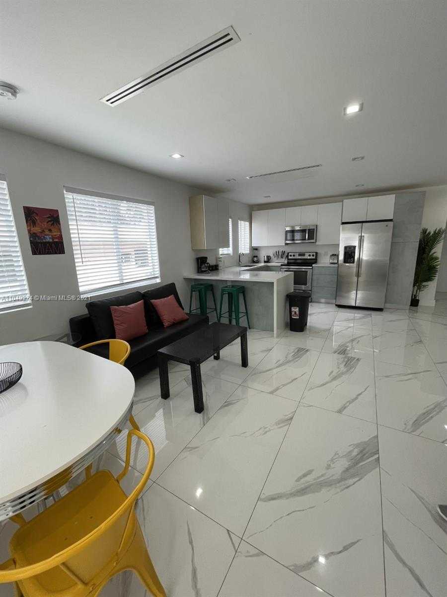 Small Image of 151 NORTH WEST 33RD ST, Miami Number 26