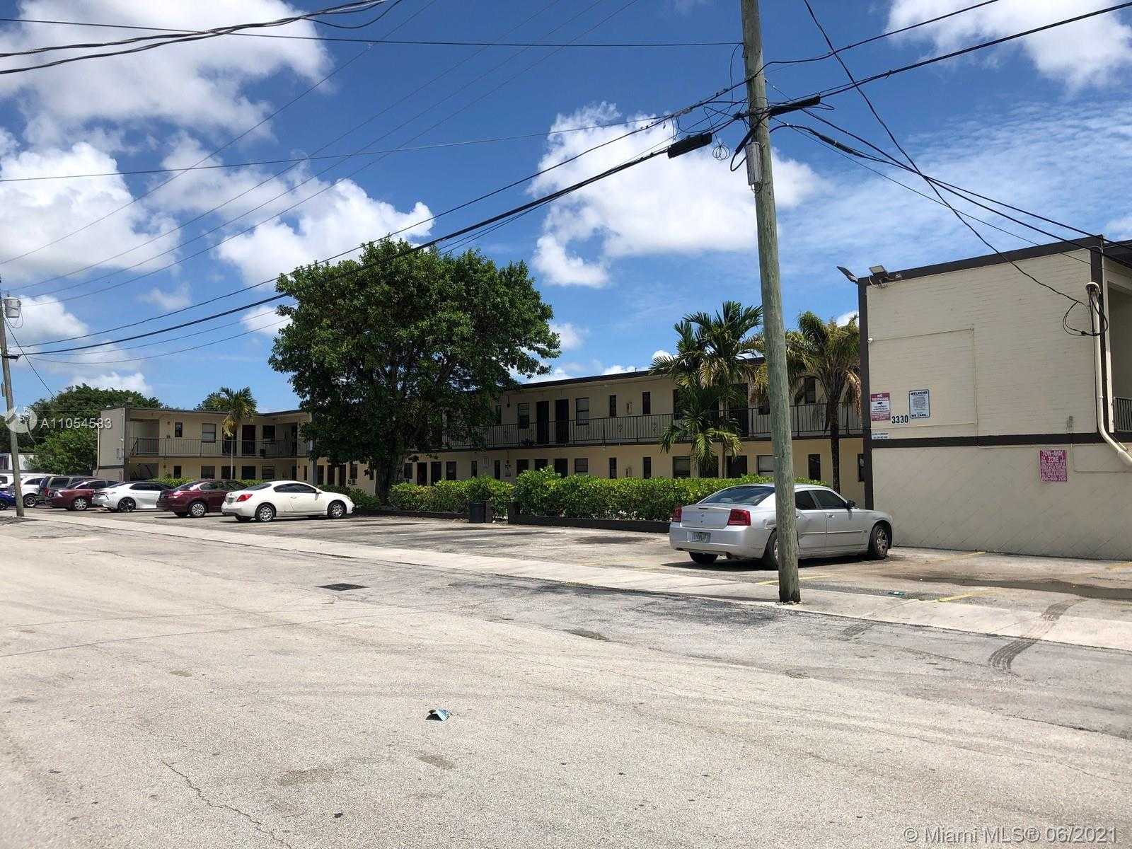 Small Image of 3330 NORTH WEST 48TH TER #30, Miami Number 2