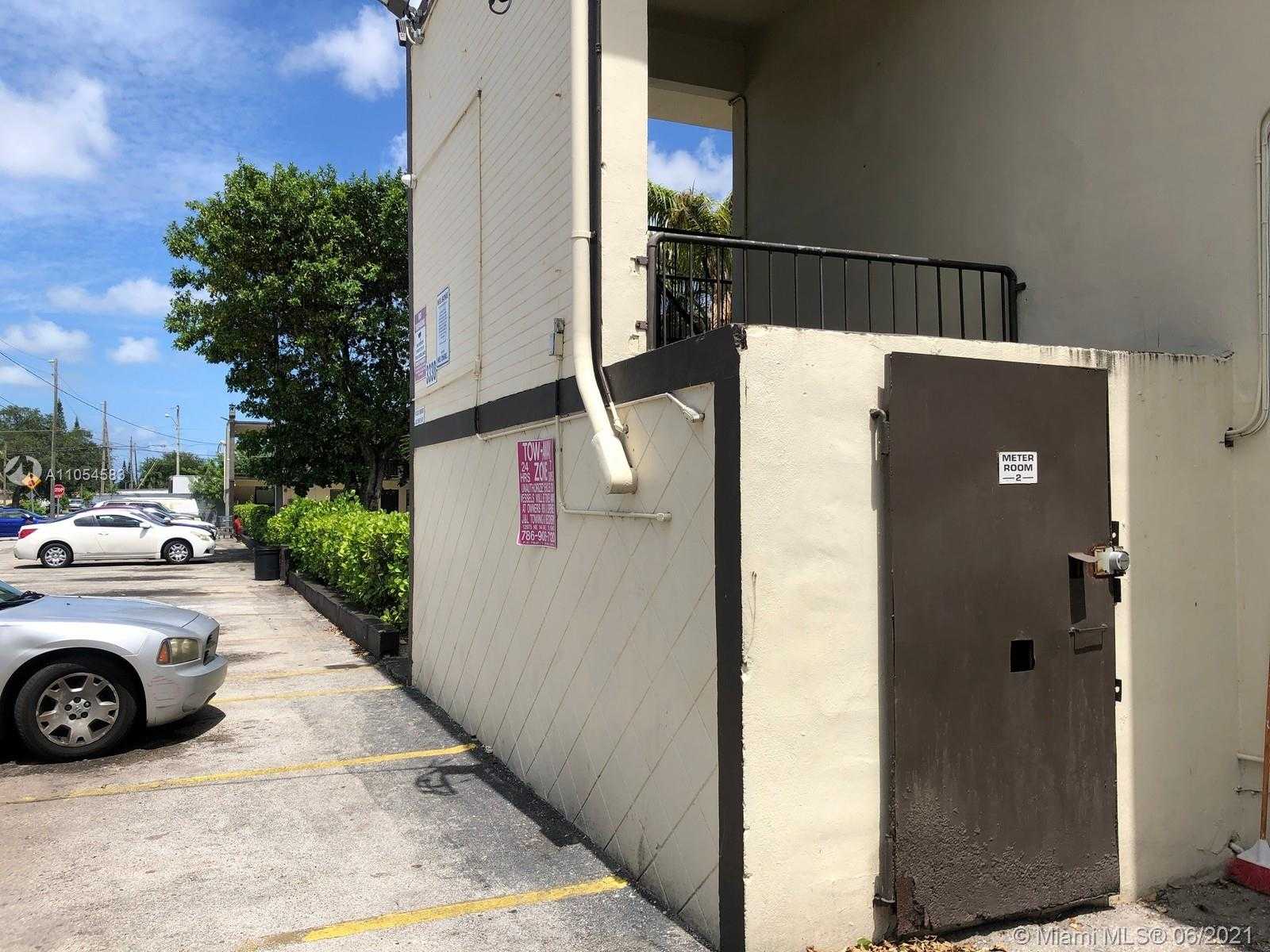 Small Image of 3330 NORTH WEST 48TH TER #30, Miami Number 3