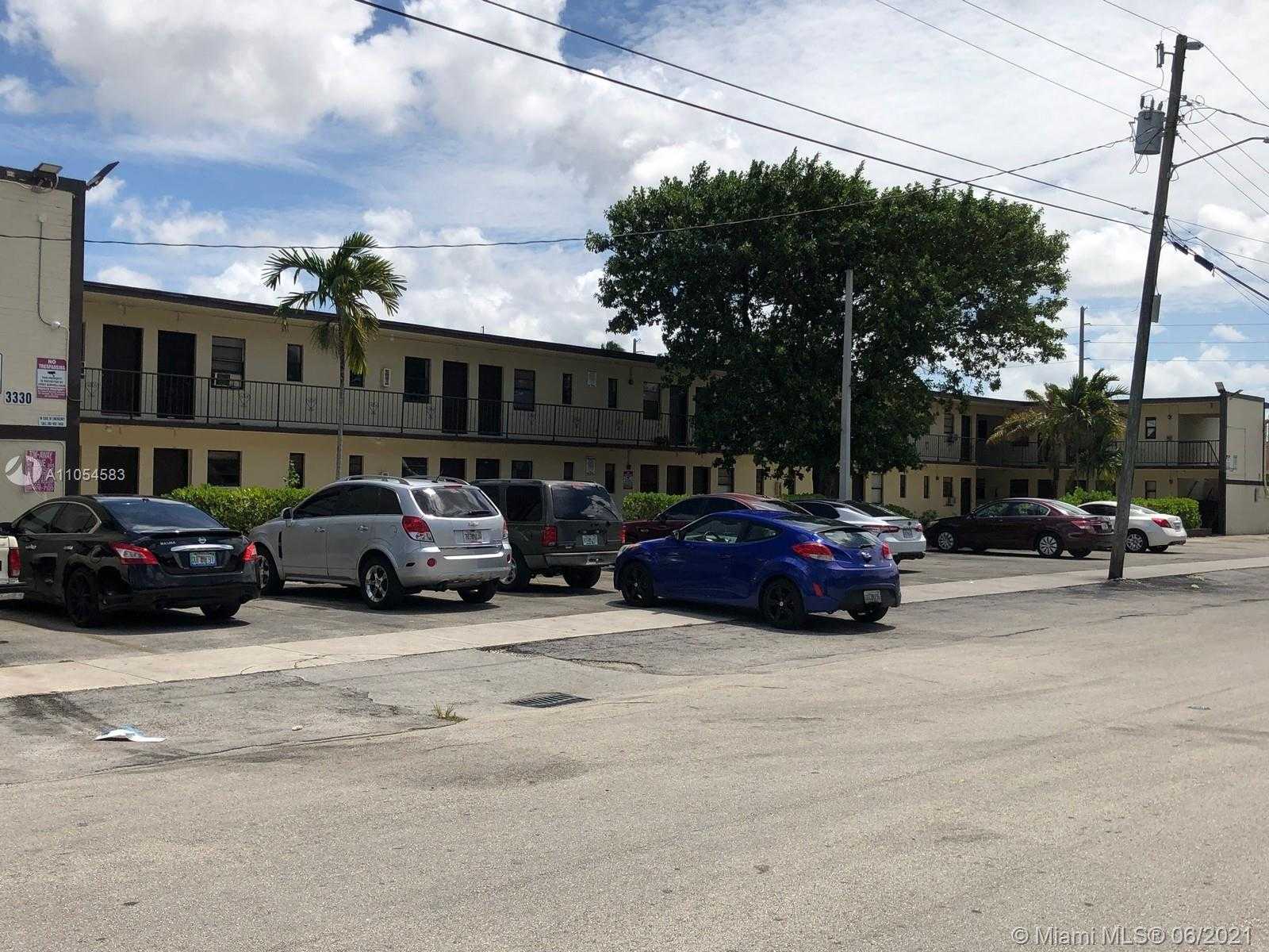 Small Image of 3330 NORTH WEST 48TH TER #30, Miami Number 8