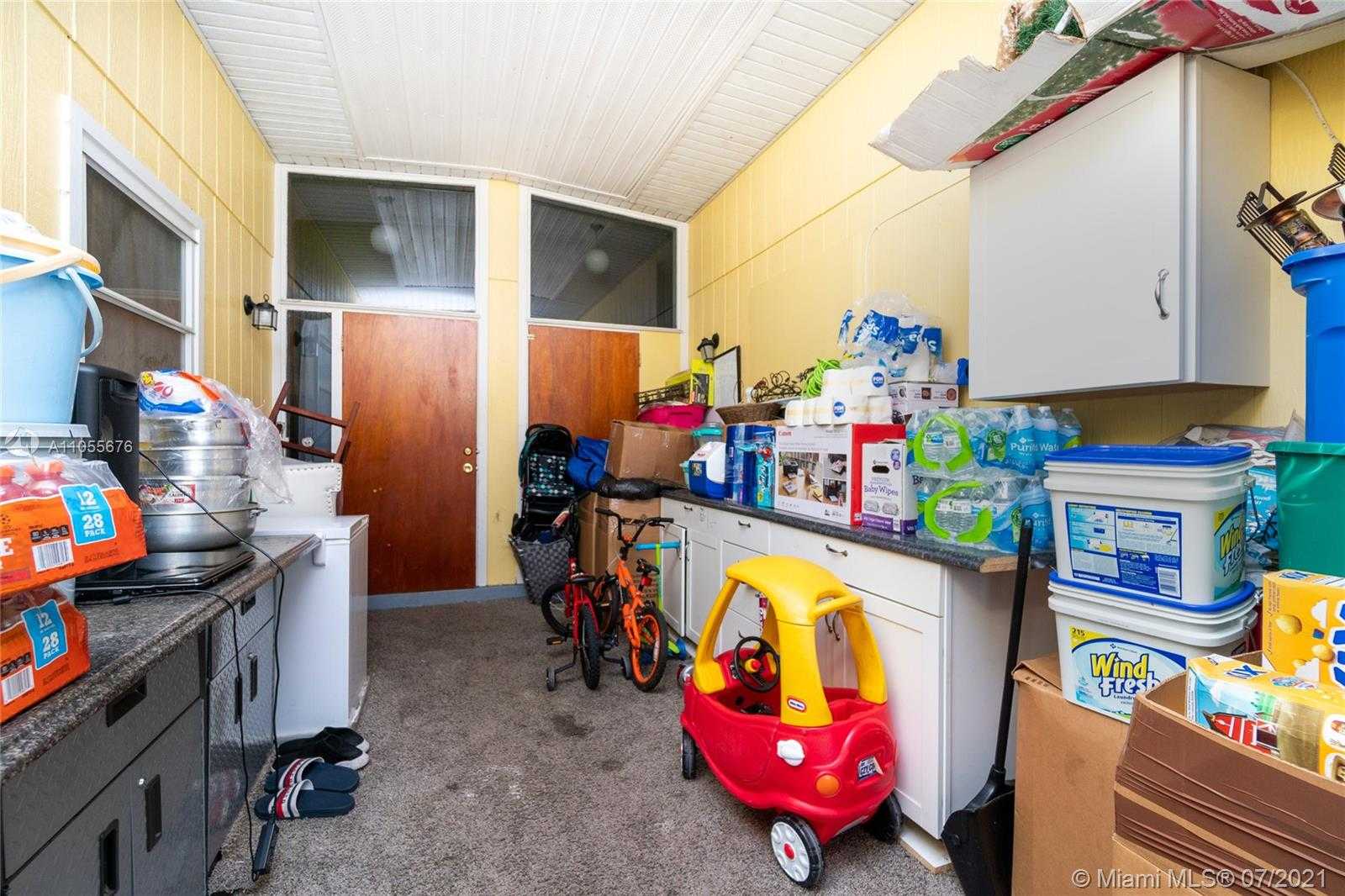 Small Image of 6260 LANDOVER, Port Charlotte Number 26