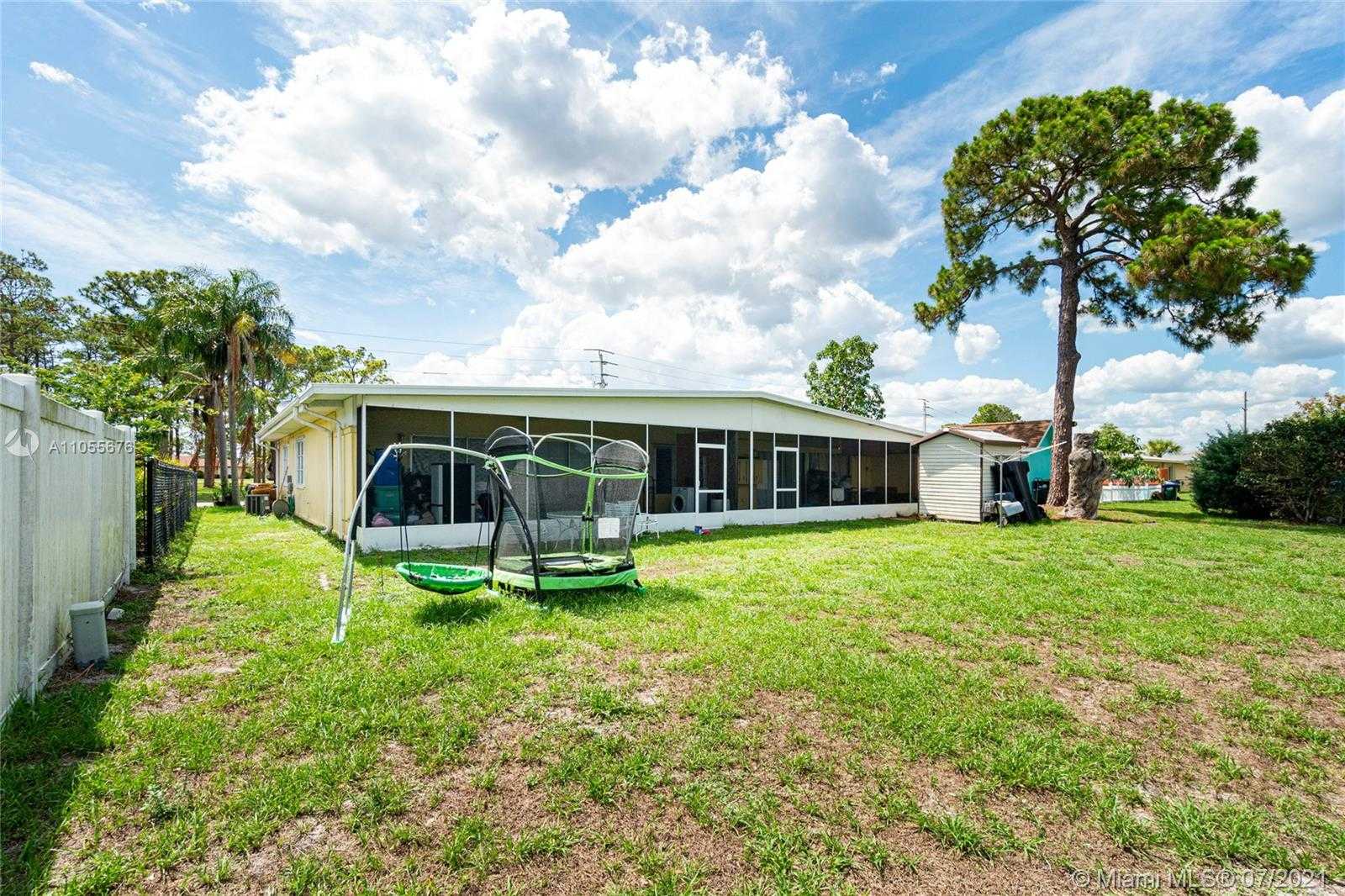 Small Image of 6260 LANDOVER, Port Charlotte Number 30