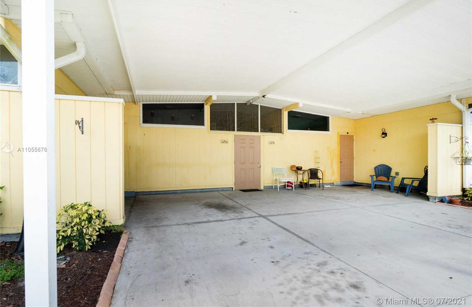 Small Image of 6260 LANDOVER, Port Charlotte Number 34