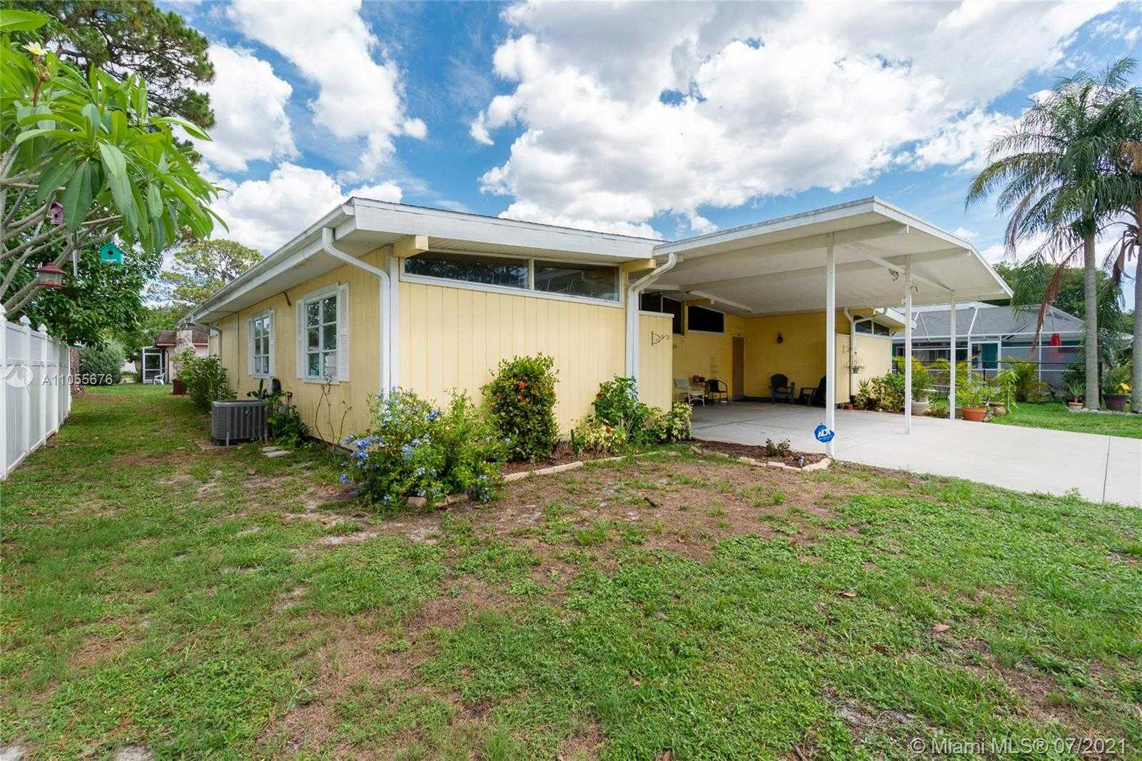 Small Image of 6260 LANDOVER, Port Charlotte Number 35