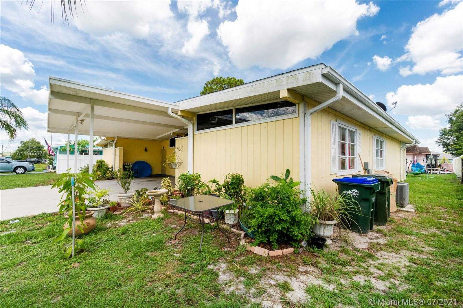 Small Image of 6260 LANDOVER, Port Charlotte Number 36