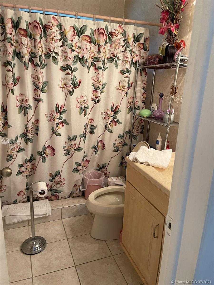 Small Image of 7450 NORTH WEST 3RD ST #3, Miami Number 10