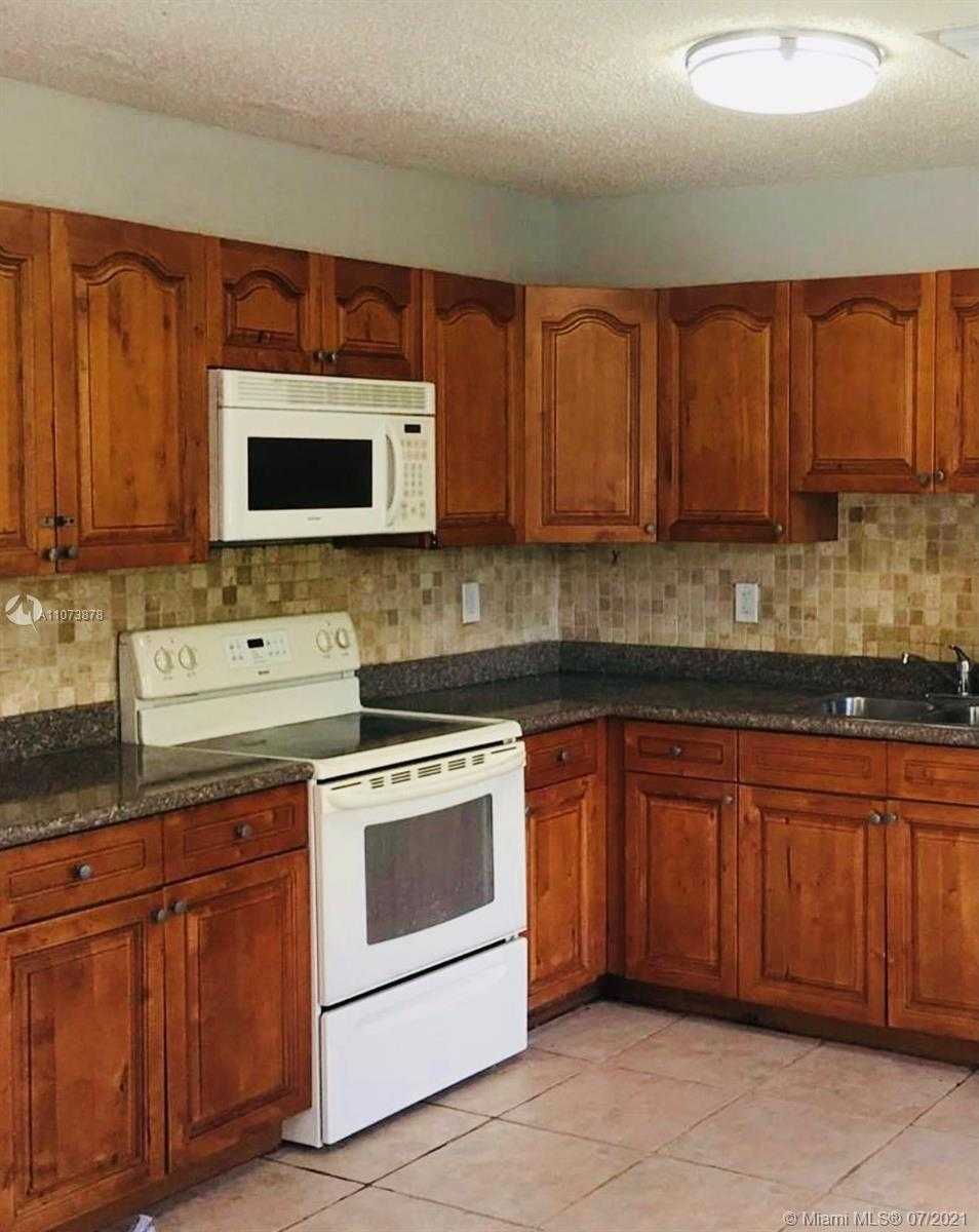 Small Image of 7450 NORTH WEST 3RD ST #3, Miami Number 20