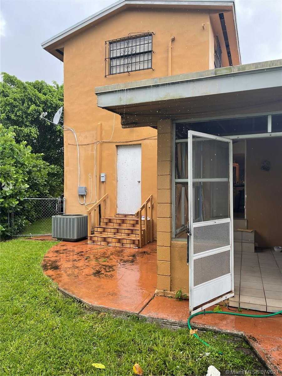 Small Image of 7450 NORTH WEST 3RD ST #3, Miami Number 25