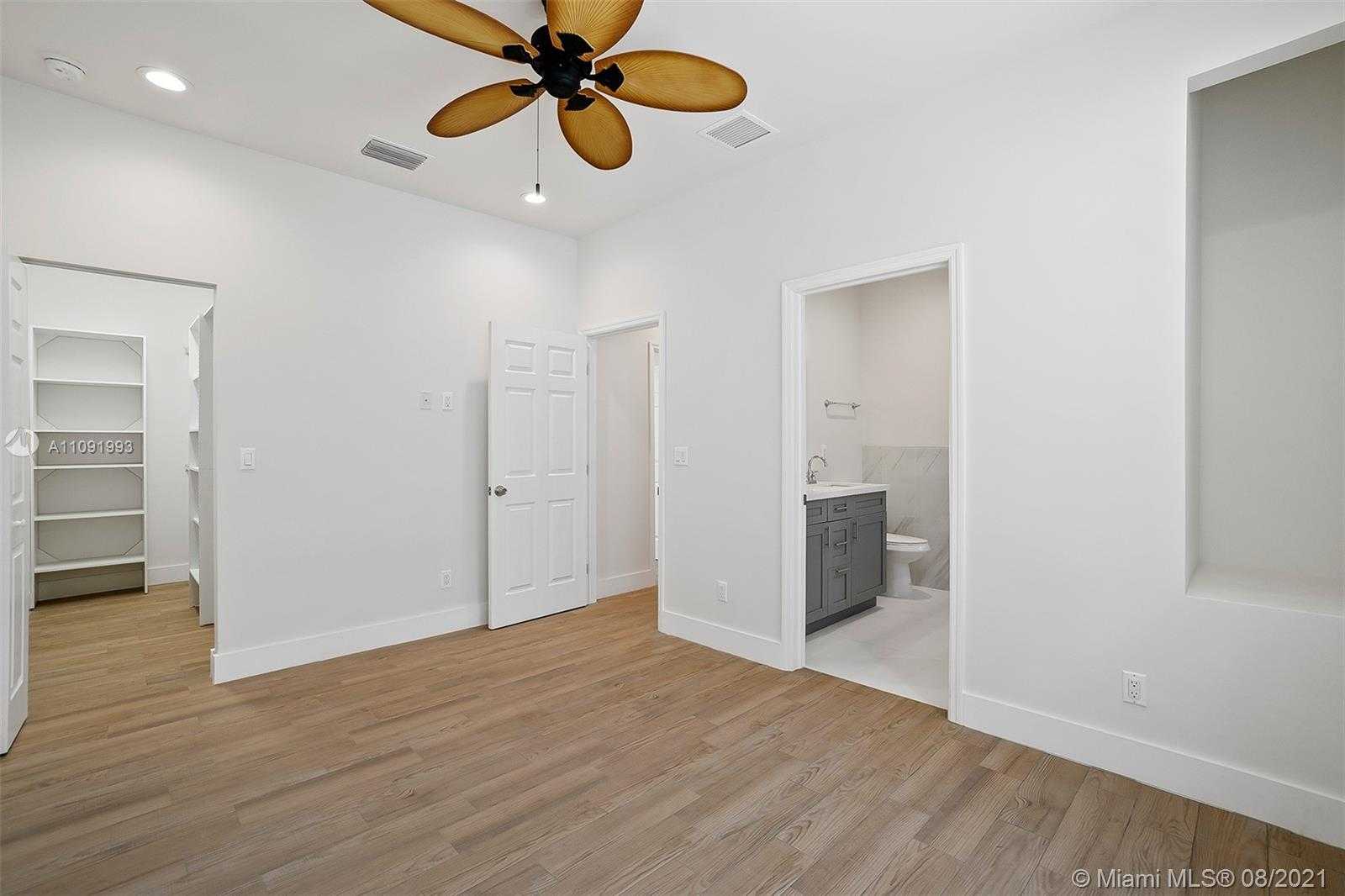 Small Image of 711 NORTH L STREET #2, Lake Worth Number 24