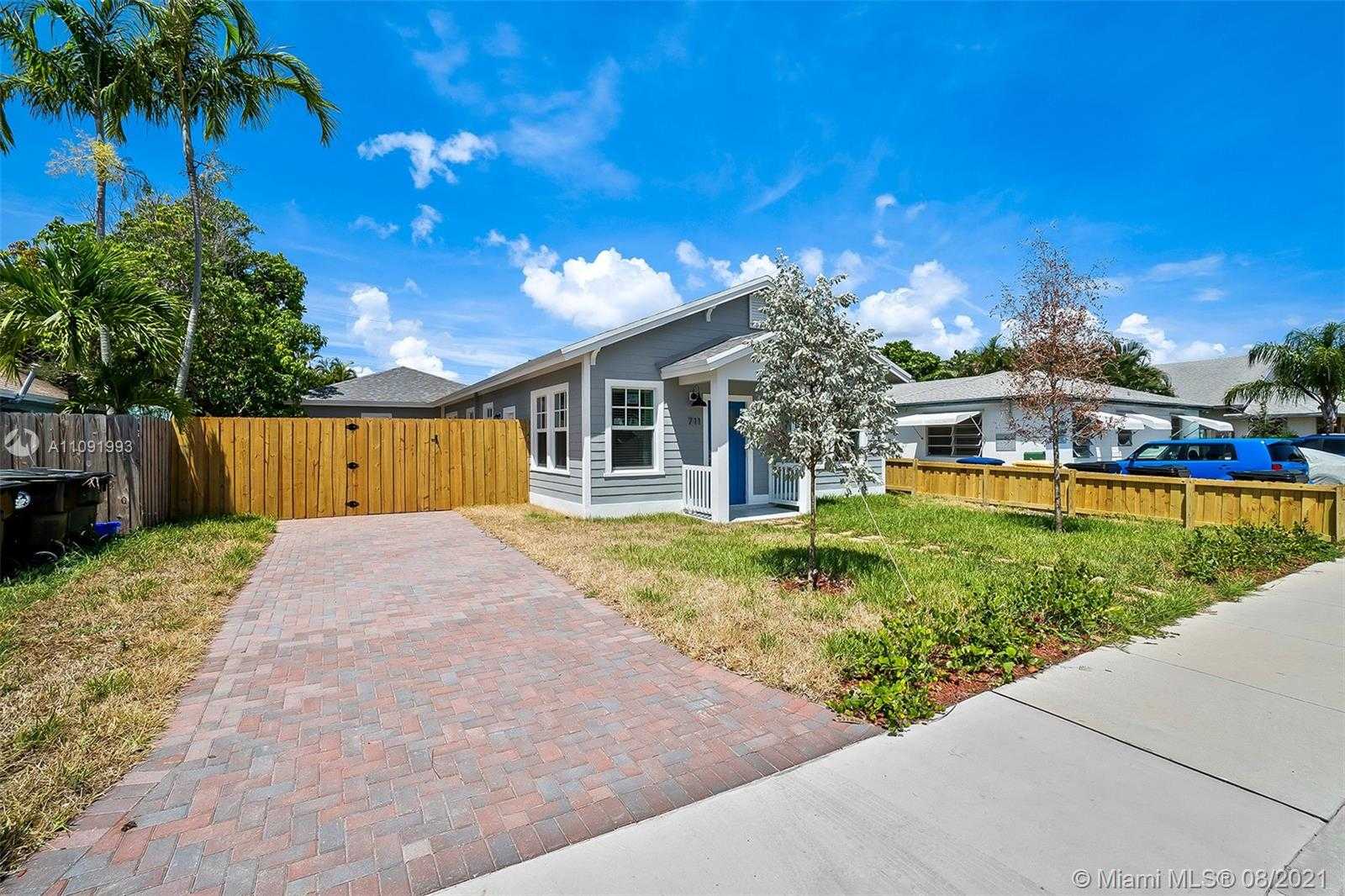 Small Image of 711 NORTH L STREET #2, Lake Worth Number 8