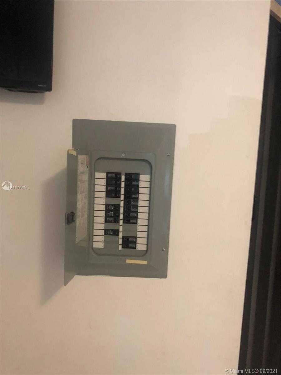 Small Image of 210 NORTH WEST 16TH ST #6, Miami Number 9