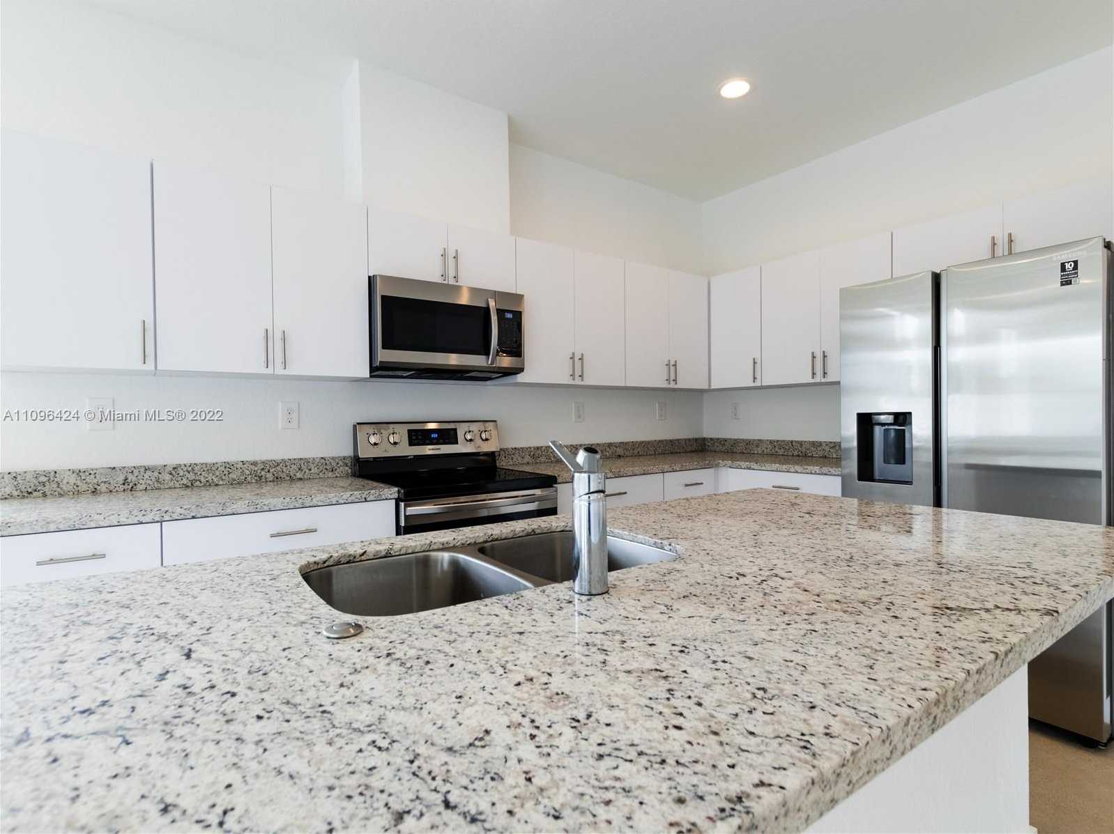 Small Image of 899 SOUTH WEST 10TH ST, Pompano Beach Number 10