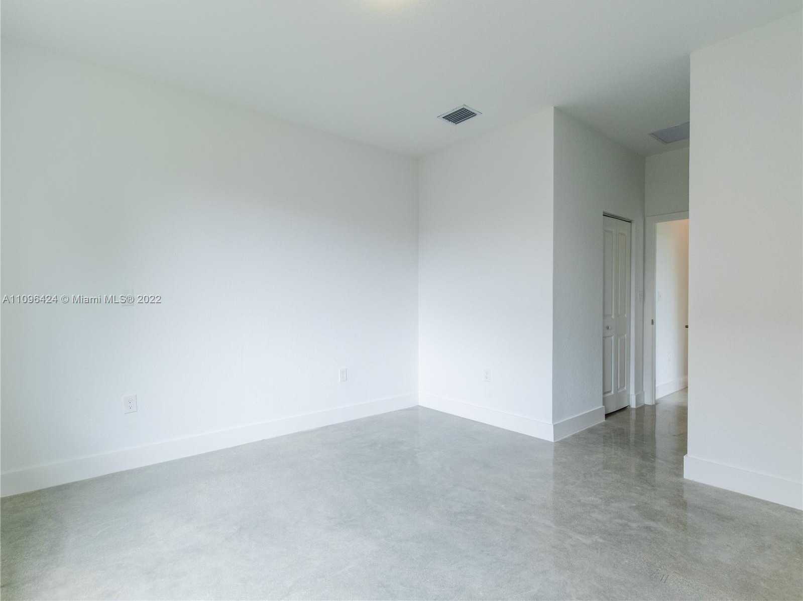 Small Image of 899 SOUTH WEST 10TH ST, Pompano Beach Number 17