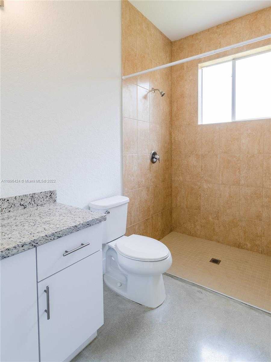 Small Image of 899 SOUTH WEST 10TH ST, Pompano Beach Number 25